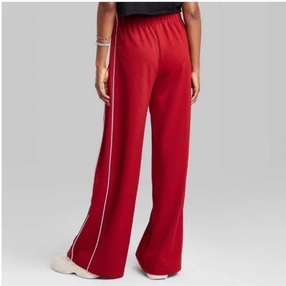 Women’s wild fable dark red Leg track pants dark red NWT - Picture 2 of 8